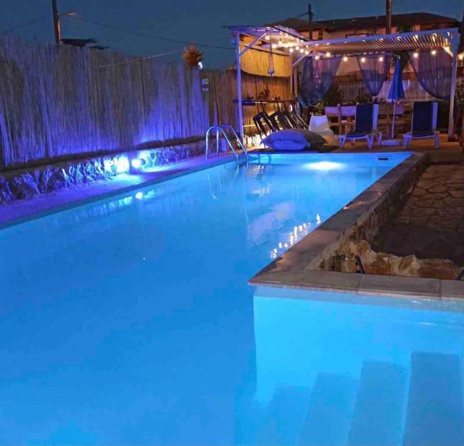 Boem Villa In Nafpliο Nea Kios Bagian luar foto