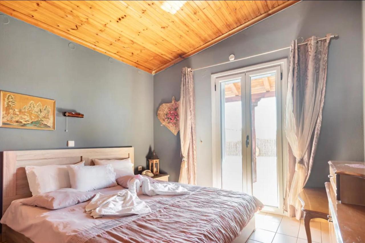 Boem Villa In Nafpliο Nea Kios Bagian luar foto