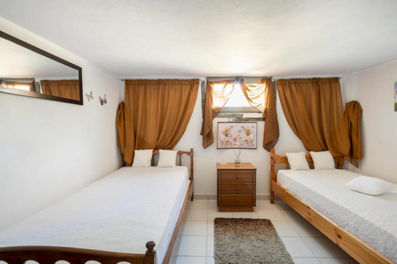 Boem Villa In Nafpliο Nea Kios Bagian luar foto