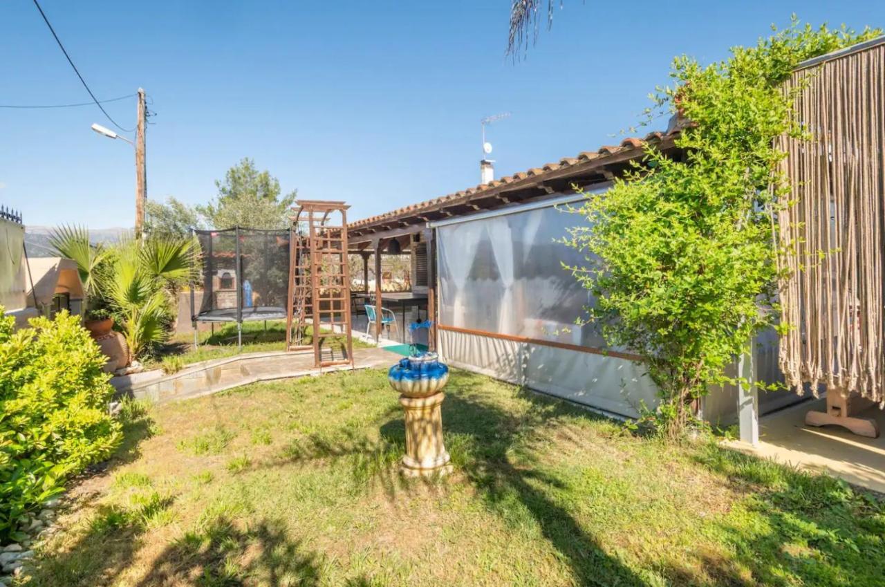 Boem Villa In Nafpliο Nea Kios Bagian luar foto